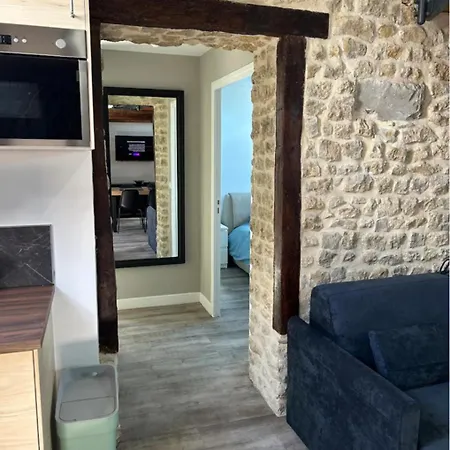 Apartment En Duplex 3 Eme Etage *